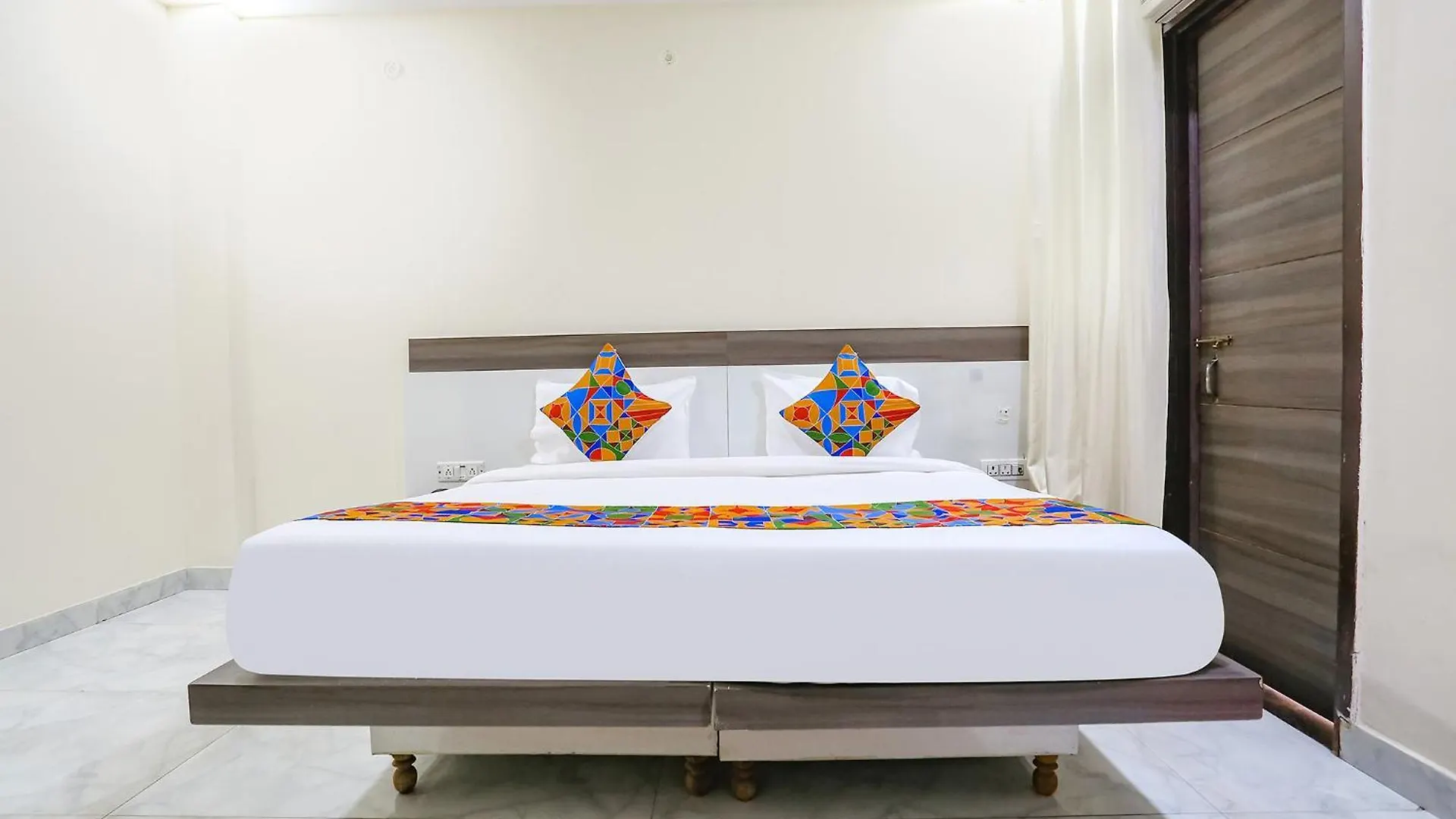 Fabexpress Royal Orbit Hotel Delhi